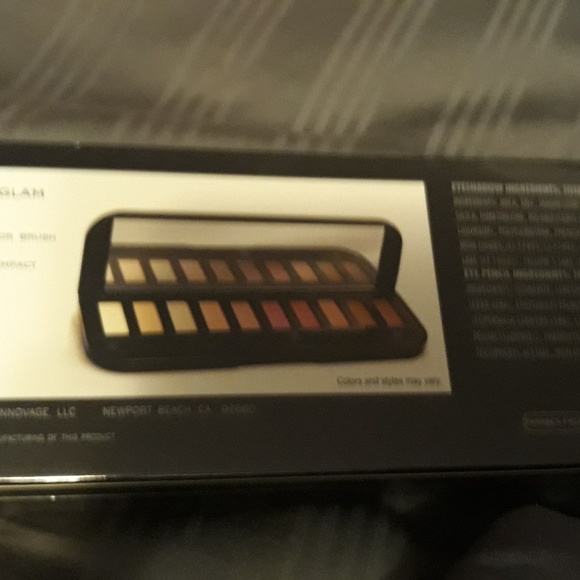 Me Makeover Essentials Bundle - Picture 2 of 5